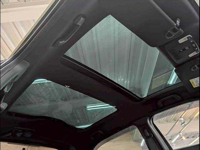 ヴェゼルハイブリッドe:HEV PLaY 内装他