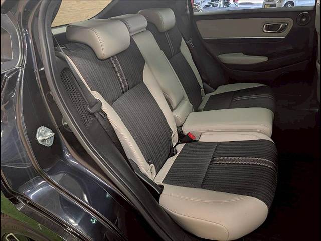 ホンダ ヴェゼルハイブリッドの画像10