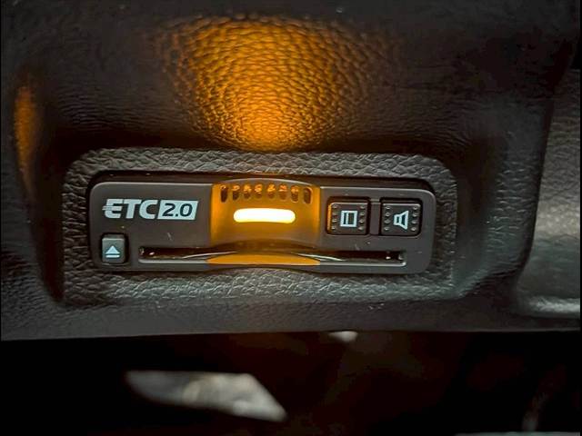 ホンダ ヴェゼルハイブリッドの画像16