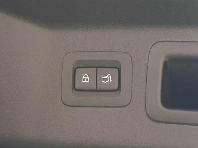 マツダ&nbsp;CX-80の画像15