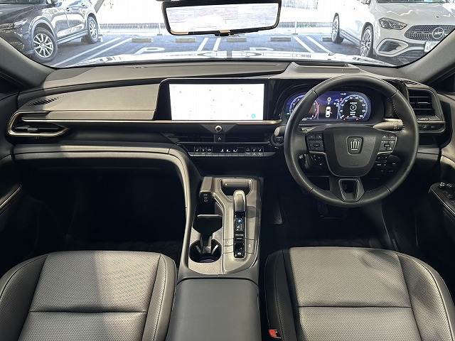 クラウンクロスオーバーG “Advanced・Leather Package” 内装他