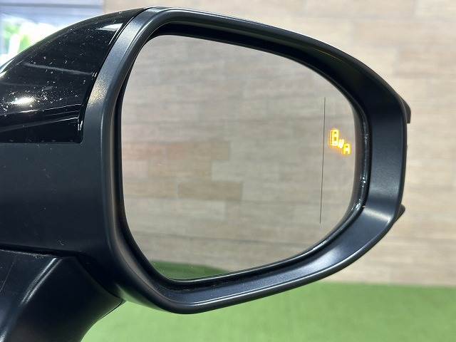 クラウンクロスオーバーG “Advanced・Leather Package” 内装他