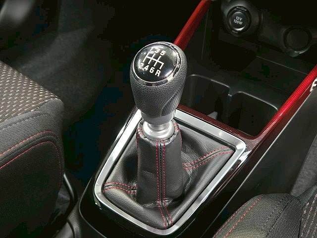 スズキ&nbsp;スイフトスポーツの画像6