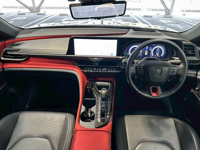 クラウンスポーツSPORT RS (PHEV) 内装他