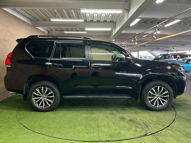 トヨタ&nbsp;ランドクルーザープラドの画像18