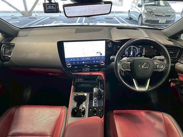 NXNX350h “version L” 内装他