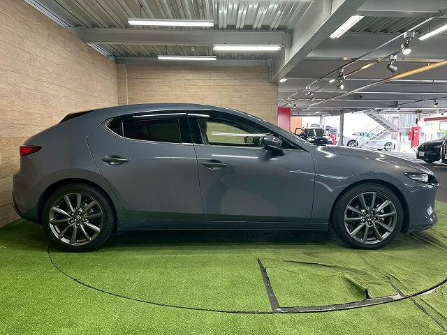 マツダ MAZDA3 FASTBACKの画像18