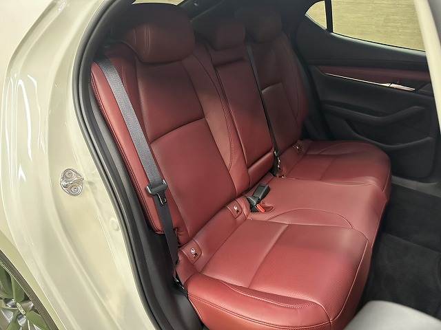 マツダ&nbsp;MAZDA3 FASTBACKの画像10