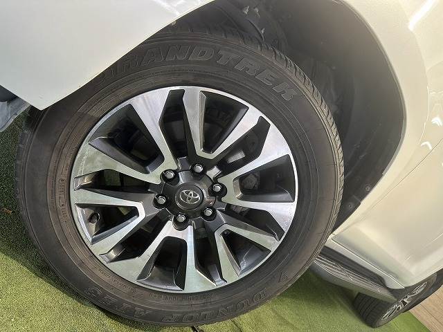 トヨタ ランドクルーザープラドの画像13