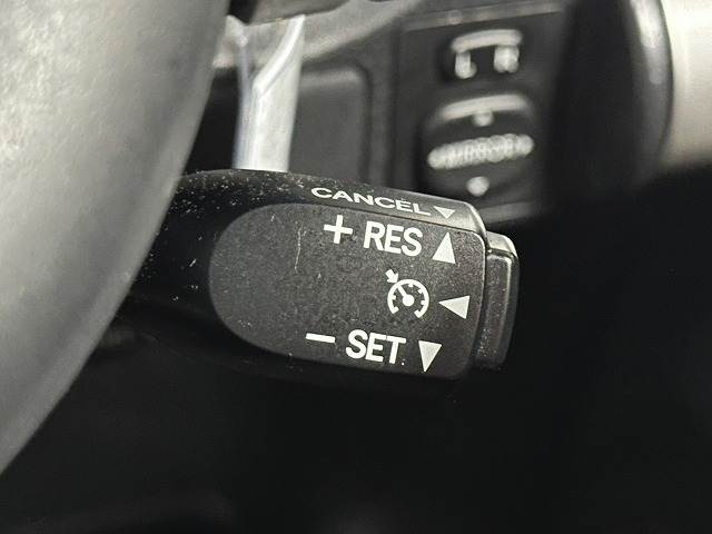 FJクルーザーブラックカラーパッケージ ナビTV/クルーズコントロール/バックカメラ/Bluetooth再生/背面タイヤレスキット/禁煙車/フロントフォグ/リアフォグ/ステアリングリモコン 内装他