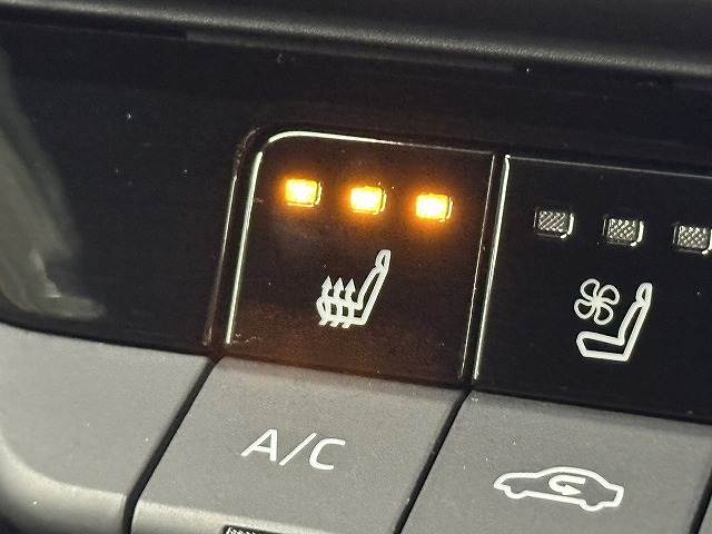 トヨタ クラウンクロスオーバーの画像16