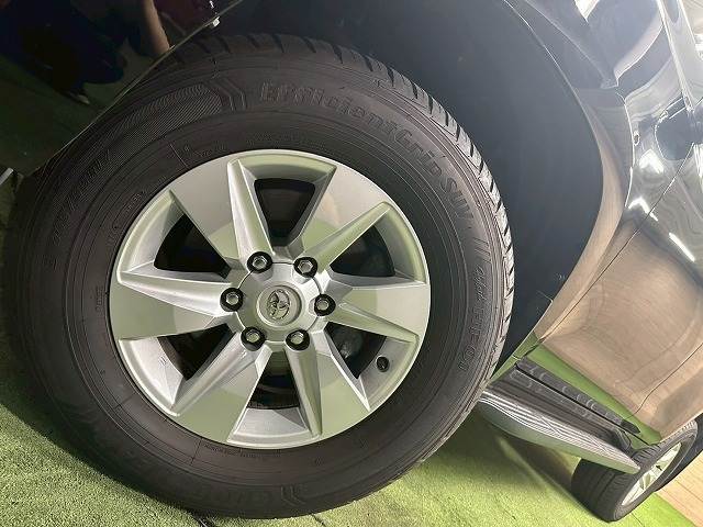 トヨタ ランドクルーザープラドの画像19