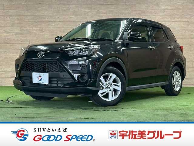 トヨタライズＧ　Ａｐｐｌｅ　ＣａｒＰｌａｙ／全周囲カメラ／９インチディスプレイ／スマートキー／衝突軽減／レーンアシスト／アイドリングストップ／コーナーセンサー／ＨＤＭＩ端子／１６インチアルミ／ＬＥＤヘッド