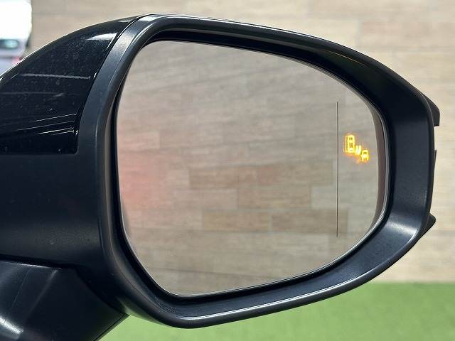 トヨタ クラウンスポーツの画像8