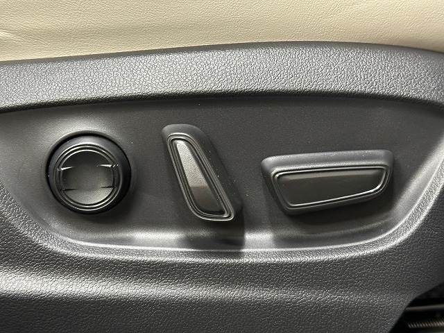 トヨタ クラウンクロスオーバーの画像7