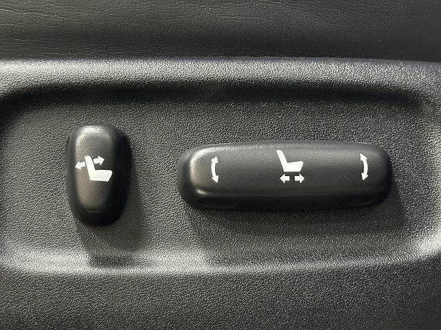 トヨタ ランドクルーザー200系の画像8