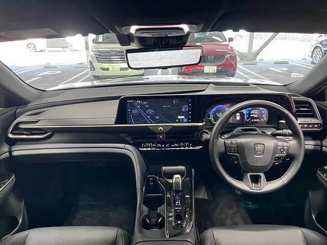 クラウンスポーツSPORT Z(HEV) 内装他