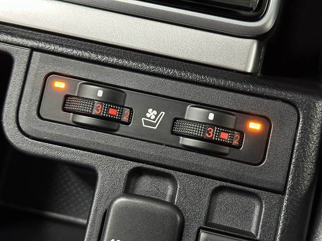トヨタ&nbsp;ランドクルーザープラドの画像7