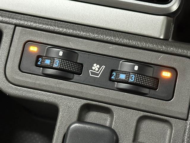トヨタ&nbsp;ランドクルーザープラドの画像7