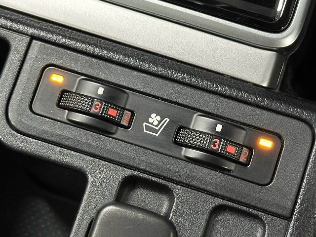 トヨタ&nbsp;ランドクルーザープラドの画像9