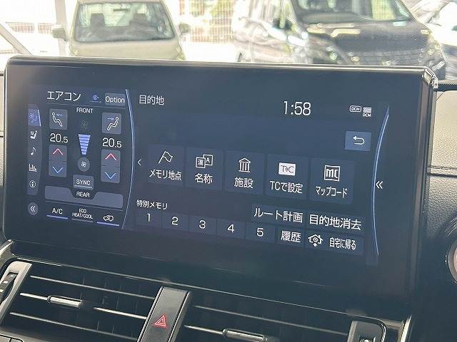 トヨタ ランドクルーザー300系の画像3