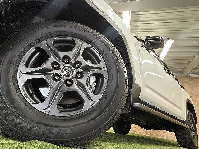 トヨタ ランドクルーザー300系の画像19