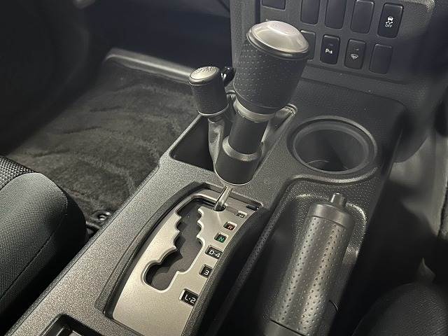 トヨタ&nbsp;FJクルーザーの画像10