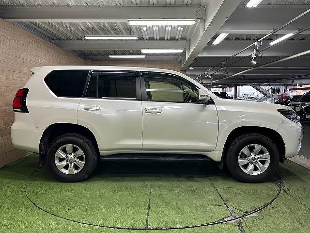 トヨタ ランドクルーザープラドの画像18