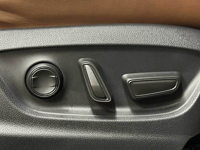 トヨタ&nbsp;クラウンエステートの画像8