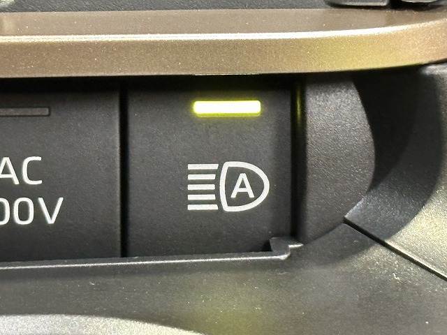 トヨタ&nbsp;クラウンエステートの画像9