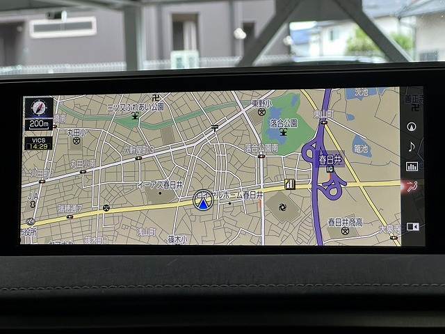 UXUX250h“version L” 内装他