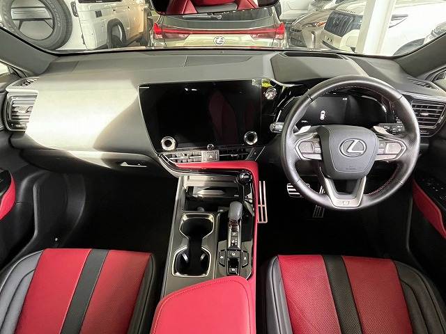 レクサスNX□NX350h “F SPORT” 内装他