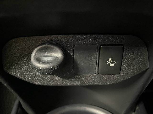 トヨタ ヴィッツの画像6