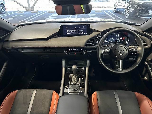 マツダ&nbsp;MAZDA3 FASTBACKの画像2