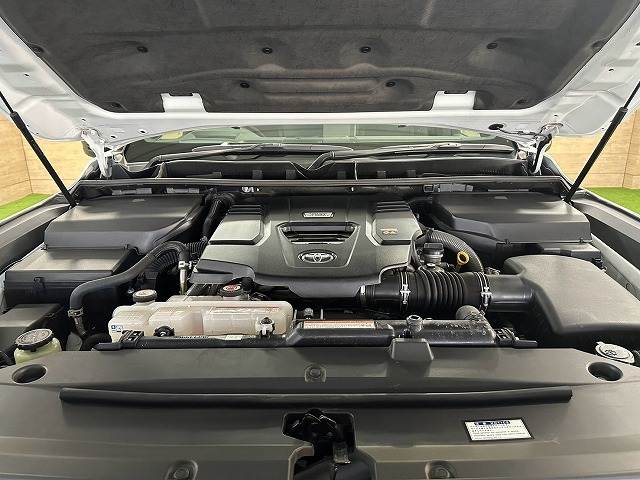 トヨタ ランドクルーザー300系の画像14