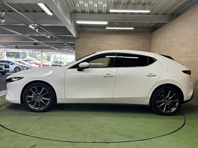 マツダ MAZDA3 FASTBACKの画像17
