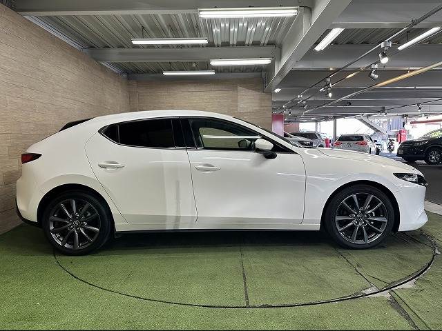 マツダ MAZDA3 FASTBACKの画像18