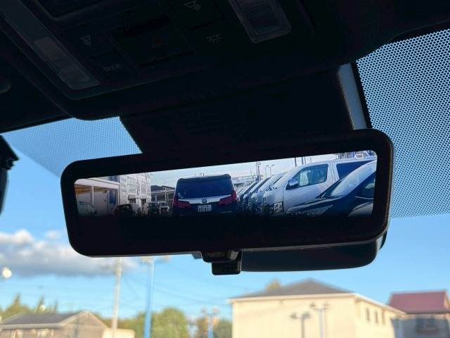 トヨタ ヴォクシーの画像9