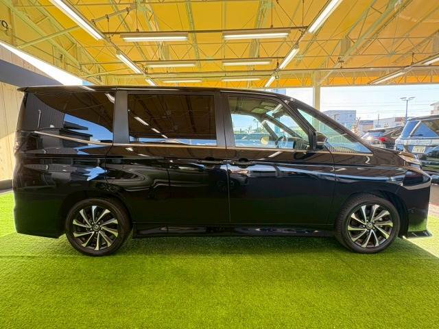 トヨタ ヴォクシーの画像15