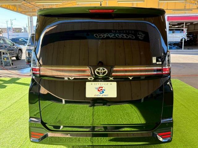 トヨタ ヴォクシーの画像17