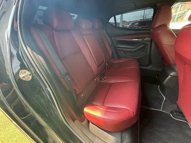 マツダ MAZDA3 FASTBACKの画像13