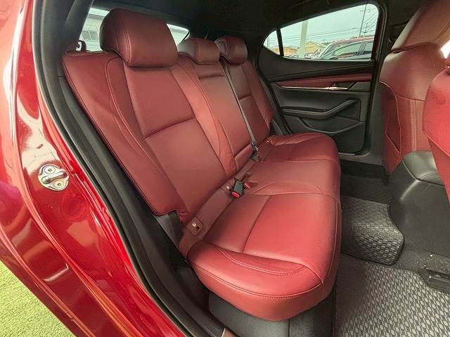 マツダ MAZDA3 FASTBACKの画像13
