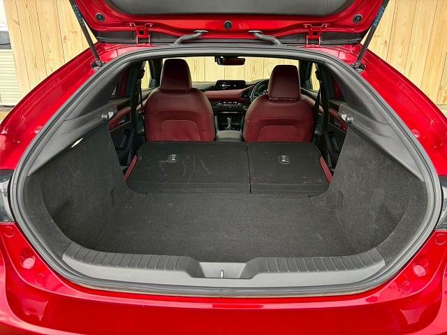 マツダ MAZDA3 FASTBACKの画像14