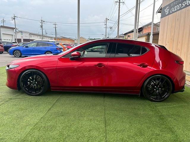 マツダ MAZDA3 FASTBACKの画像16