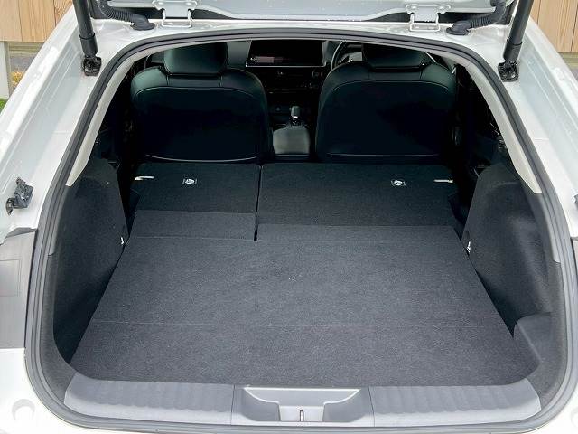 トヨタ プリウスの画像14