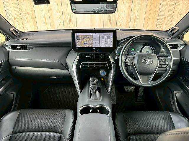 ハリアーハイブリッドZ “Leather Package” 内装他