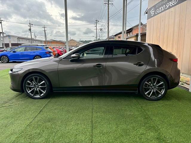 マツダ MAZDA3 FASTBACKの画像16