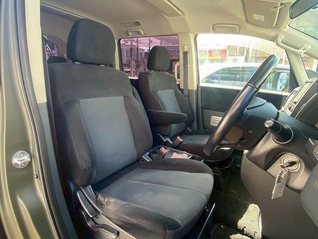 三菱 デリカD5の画像10