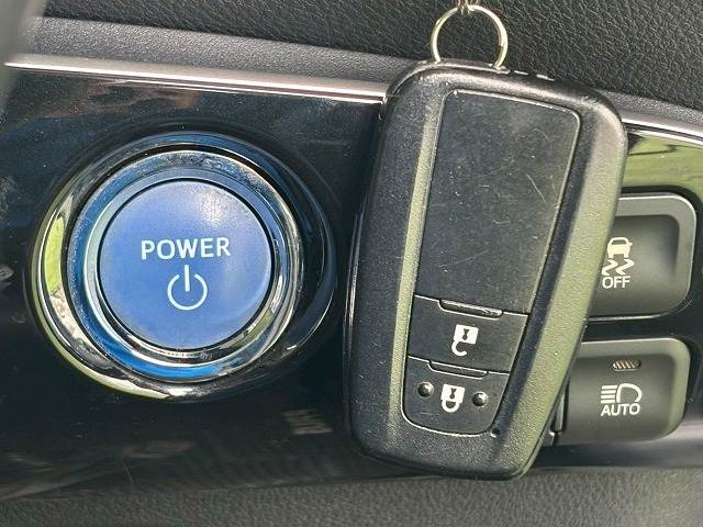 トヨタ プリウスの画像11