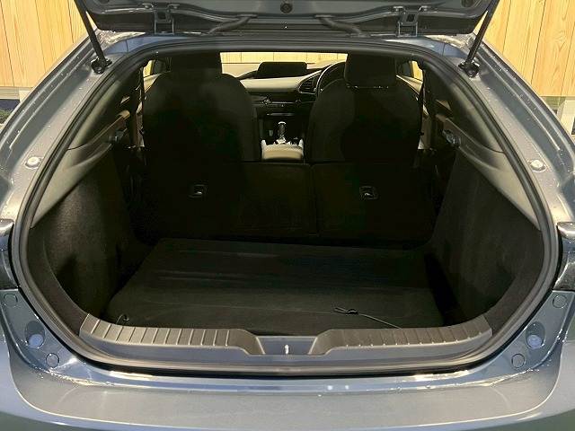 マツダ MAZDA3 FASTBACKの画像14